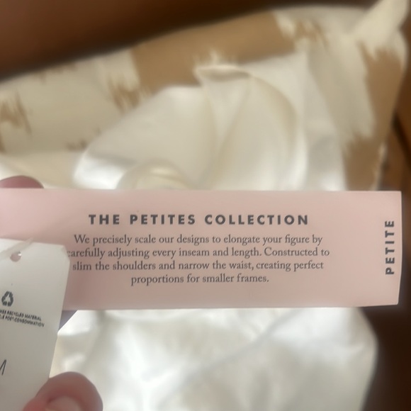 NWT Banana Republic sleeveless square neck top - Picture 10 of 12